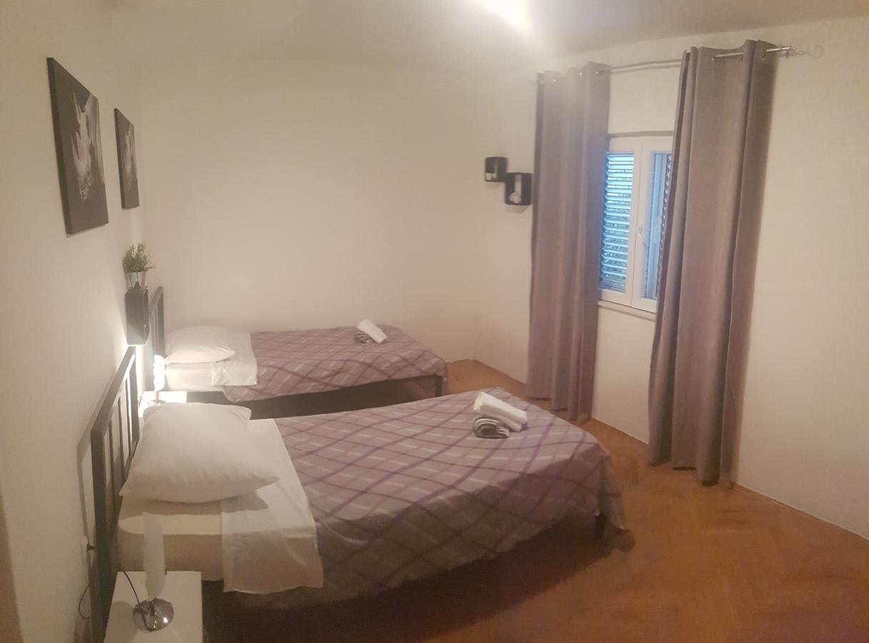 Apartman 4 Kilometar To City Centar Σπλιτ Εξωτερικό φωτογραφία